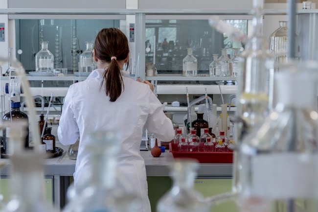 RFID tags that can be sterilized